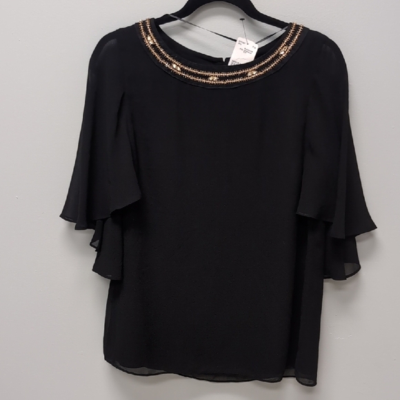 Le Chateau Black NWT Short Sleeve Flutter Sleeve Blouse Size Small - Picture 1 of 8